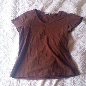 Brown t shirt